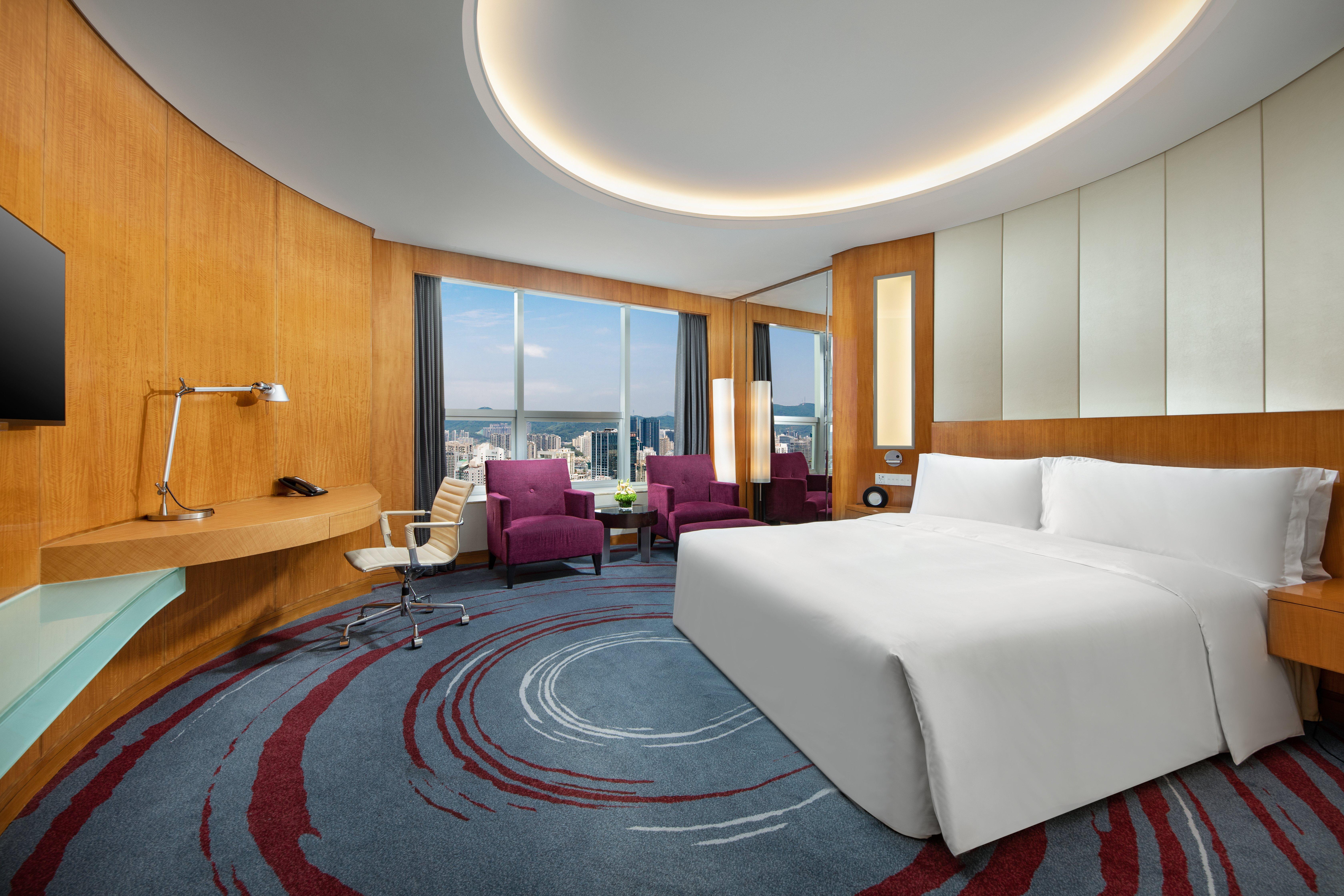Crowne Plaza Shenzhen Futian, Near To Shenzhen Convention&Exhibition Centre, Shenzhen Stock Exchange And Shenzhen Civic Center, Outdoor Heated Pool Exterior photo